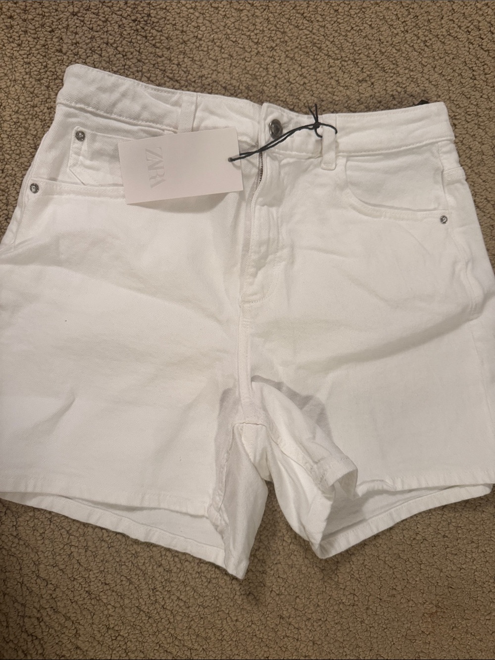 Mom short